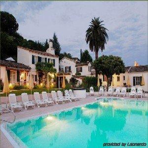 Le Hameau Hotel 3*