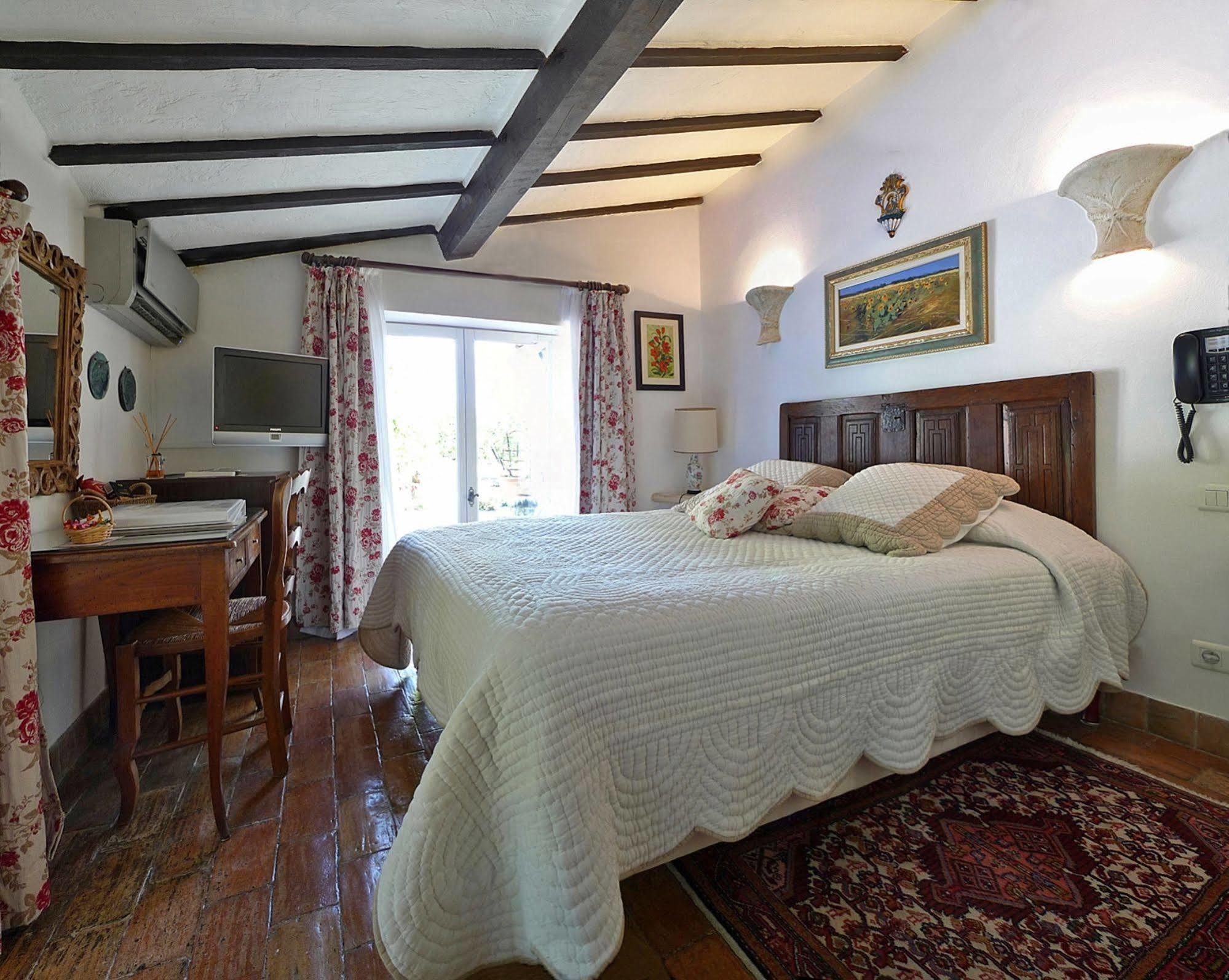 Hotel Le Hameau 3*