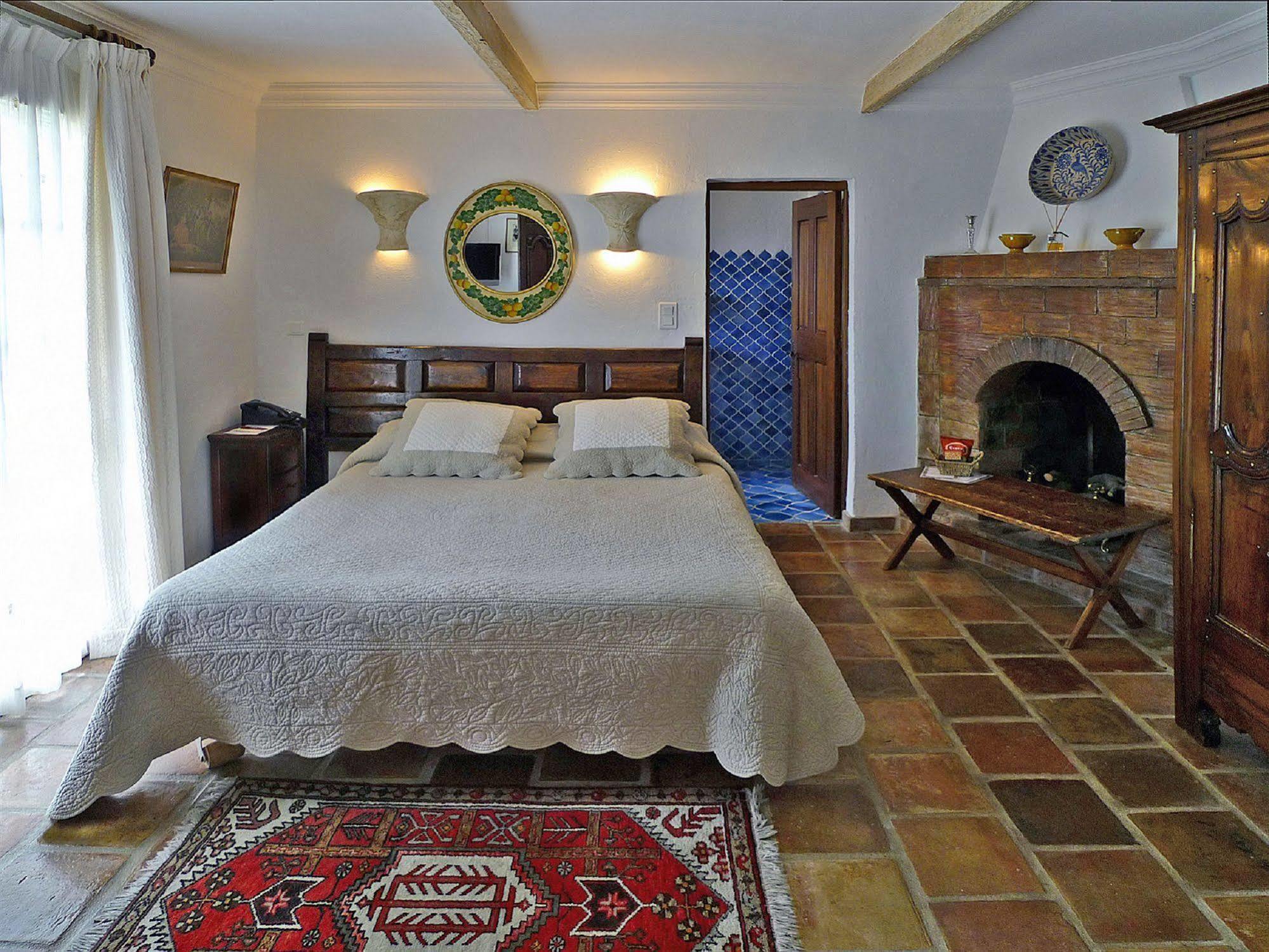 Le Hameau 3*