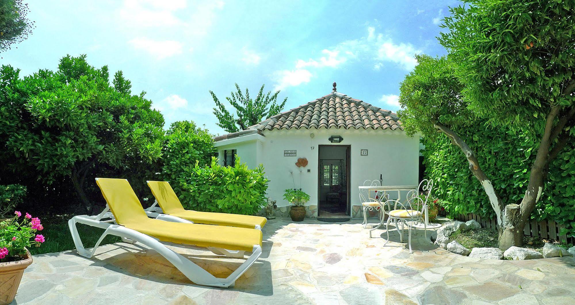 Le Hameau Hotel 3*