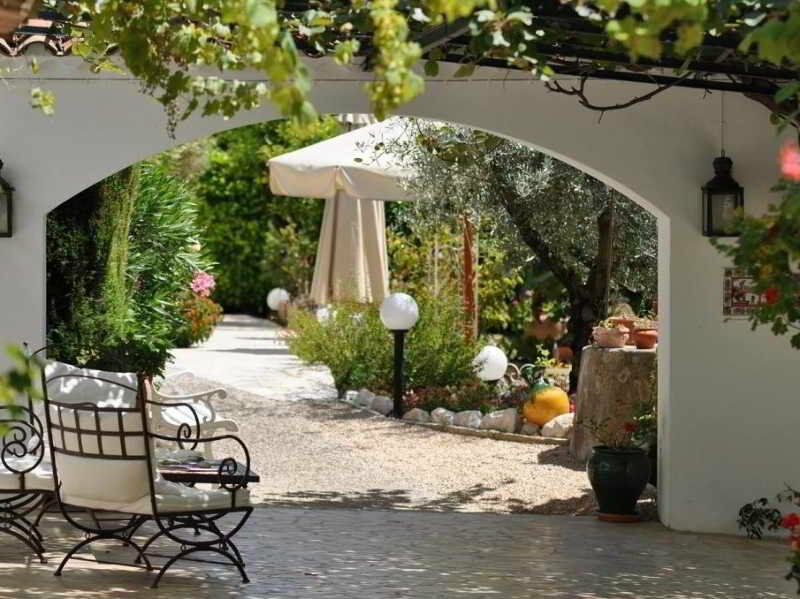 Le Hameau 3*